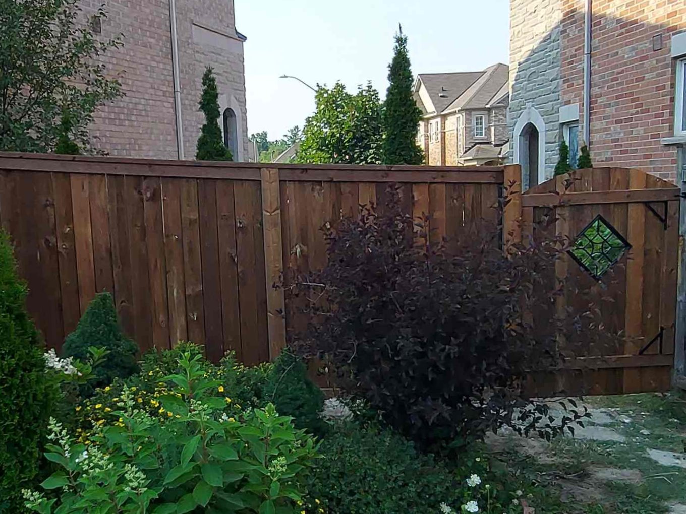 Toronto, Ontario Wood Fence Contractor
